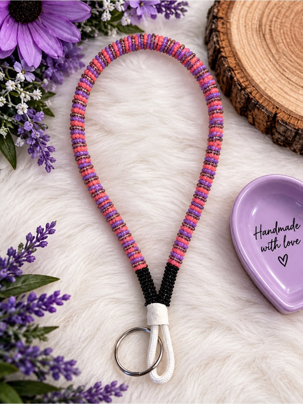 Beaded wristlet